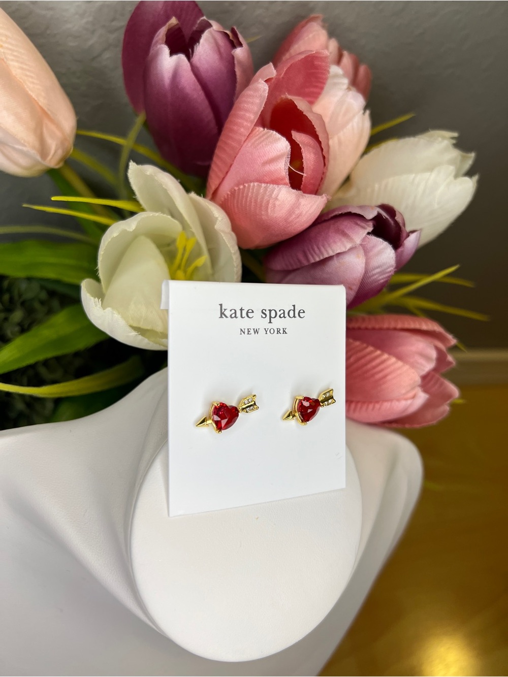Kate Spade Red Heart Arrow - Picture 2 of 5